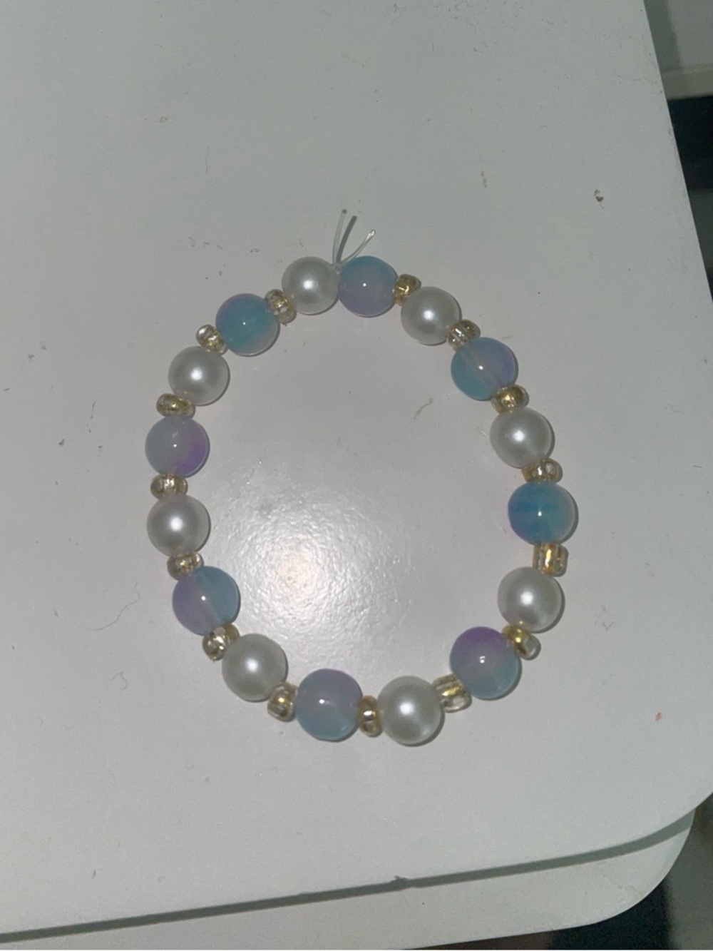 Pearl and Opalescent Bead Stretch Bracelet - VERY STRETCHY! 🩵💜🤍💛